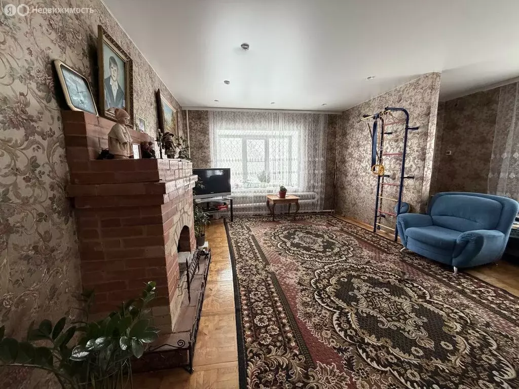 Дом в село Запрудное, улица Взлёты, 19 (300 м) - Фото 2