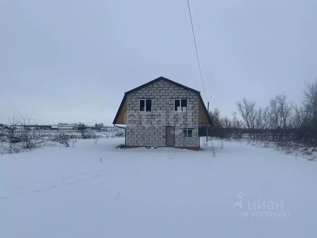 Дом в Курская область, Курский район, Полянский сельсовет, д. ... - Фото 1