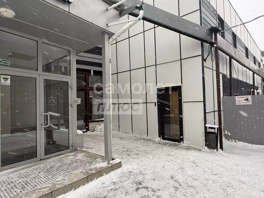 Помещение свободного назначения в Татарстан, Казань ул. Парижской ... - Фото 1