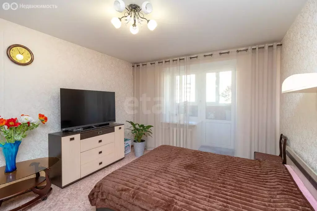 3-комнатная квартира: Тюмень, улица Избышева, 6 (86 м) - Фото 2