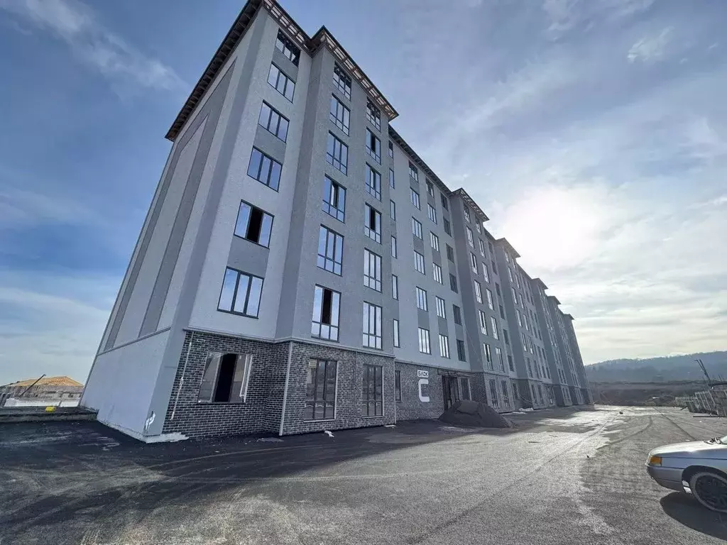 1-к кв. Кабардино-Балкария, Нальчик ул. Солнечная, 8к1 (40.2 м) - Фото 0