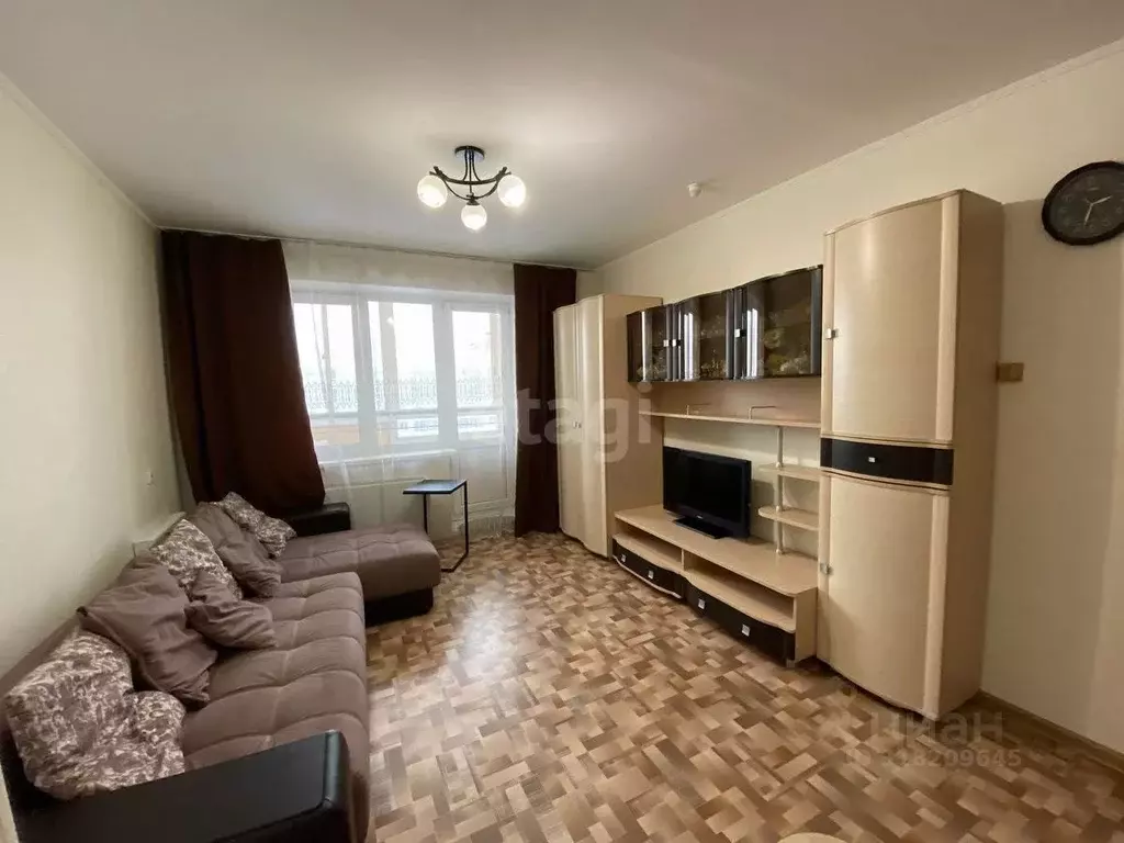 1-к кв. Кемеровская область, Кемерово ул. Серебряный Бор, 19 (34.7 м) - Фото 0