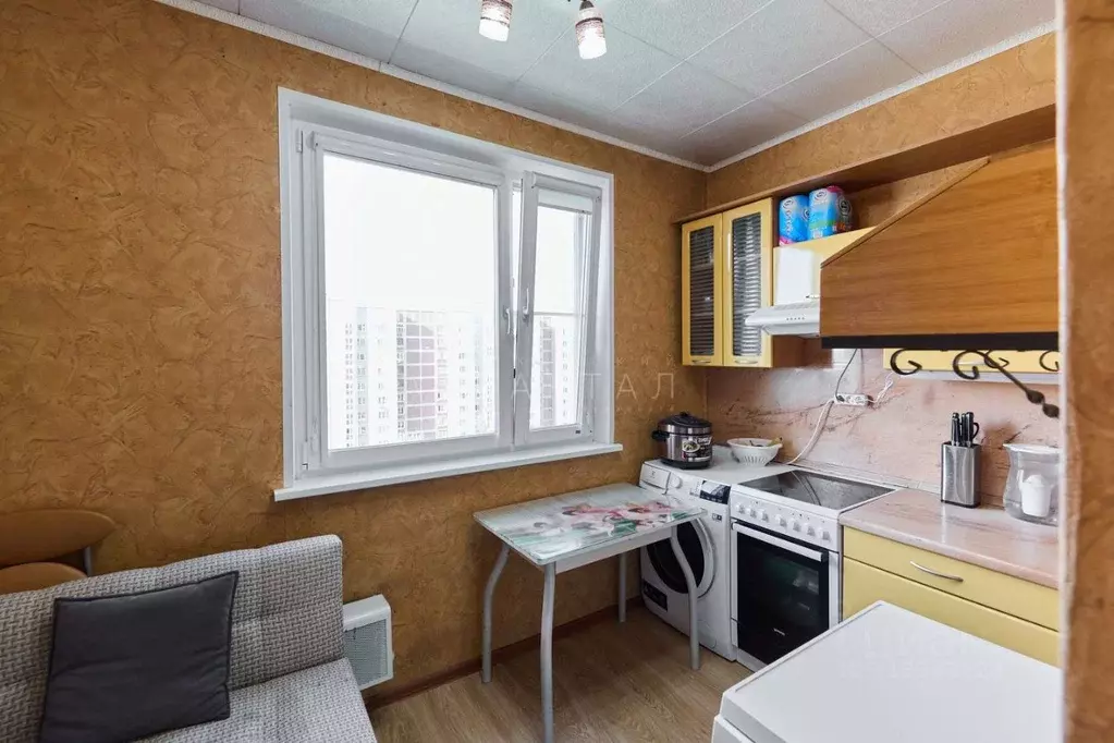 1-к кв. Московская область, Реутов Южная ул., 15 (37.9 м) - Фото 0