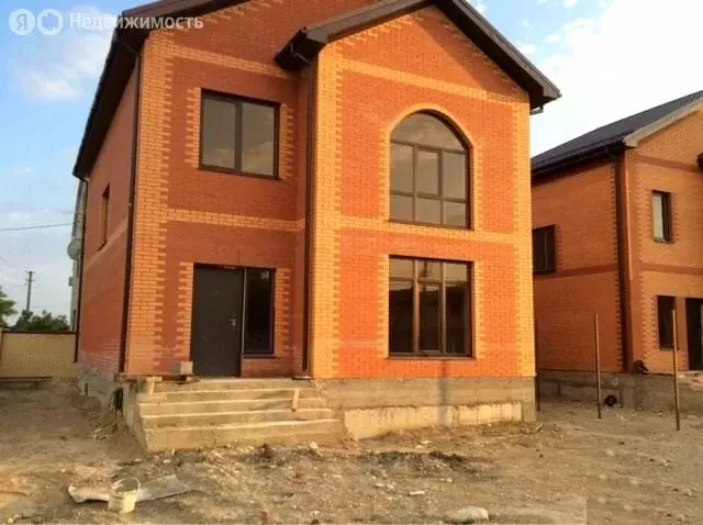 Дом в Ростов-на-Дону, улица Вавилова (160 м) - Фото 0