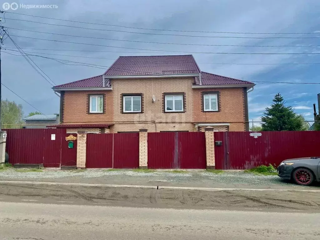 Дом в Верхняя Салда, улица Карла Либкнехта (170 м) - Фото 1