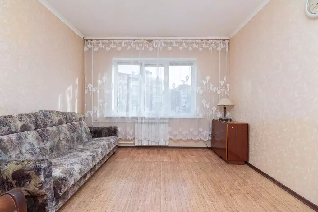 1-к кв. Омская область, Омск ул. Дмитриева, 1/2 (33.4 м) - Фото 1