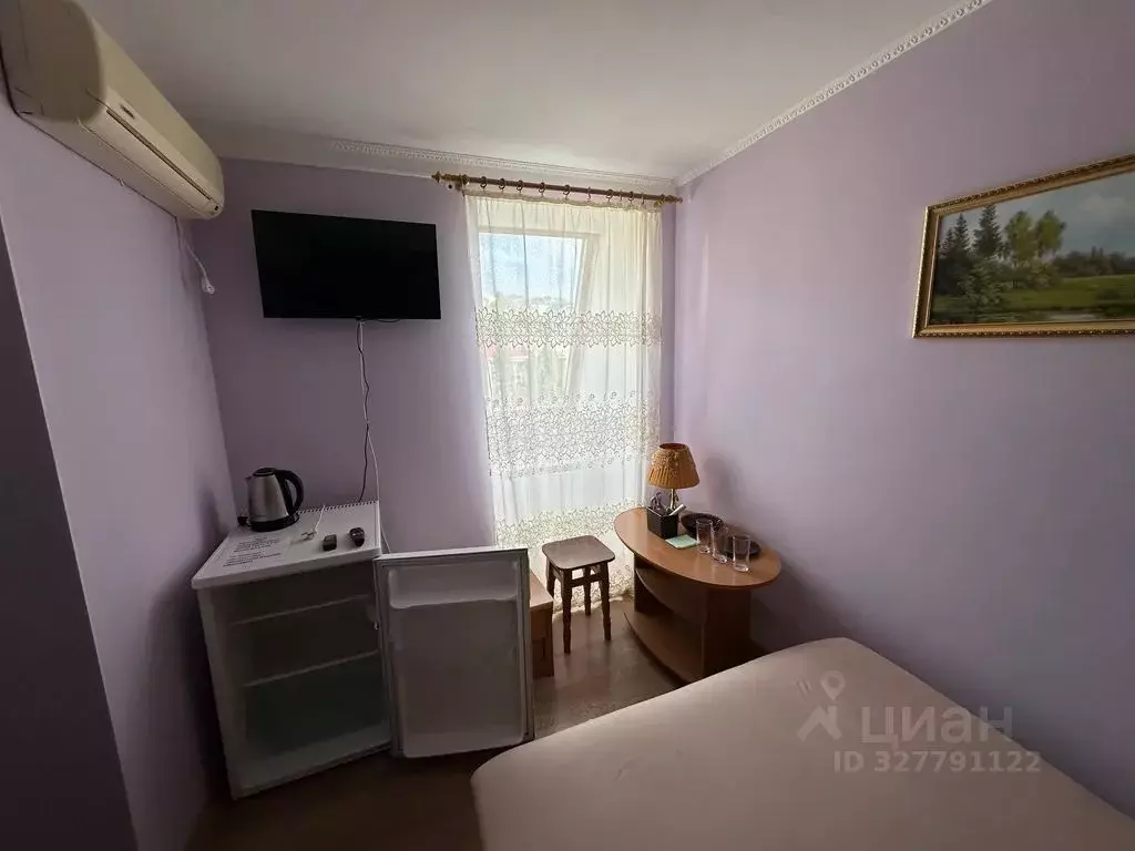 Комната Крым, Ялта муниципальный округ, Кореиз пгт ш. Алупкинское, 18Б - Фото 2