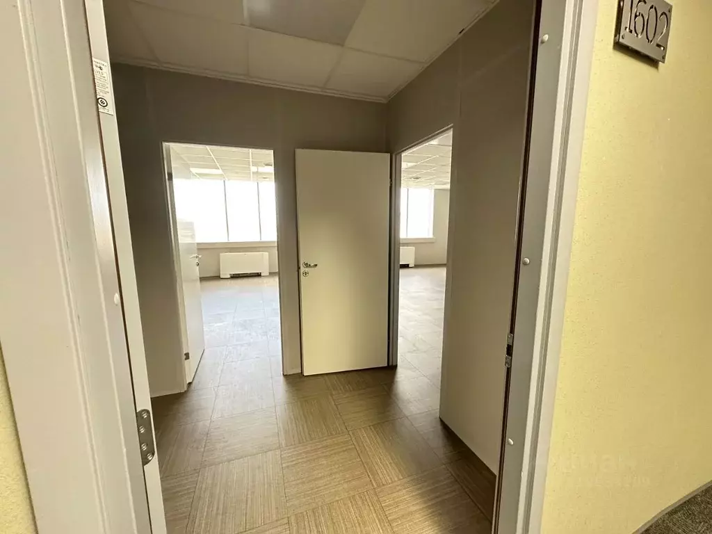 Офис в Свердловская область, Екатеринбург ул. Куйбышева, 44А/1 (63 м) - Фото 0