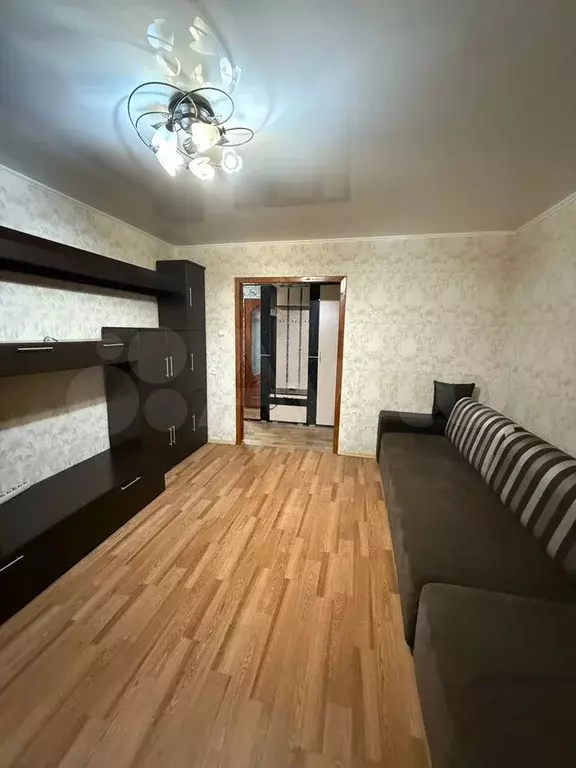 9-к. квартира, 46 м, 1/9 эт. - Фото 1