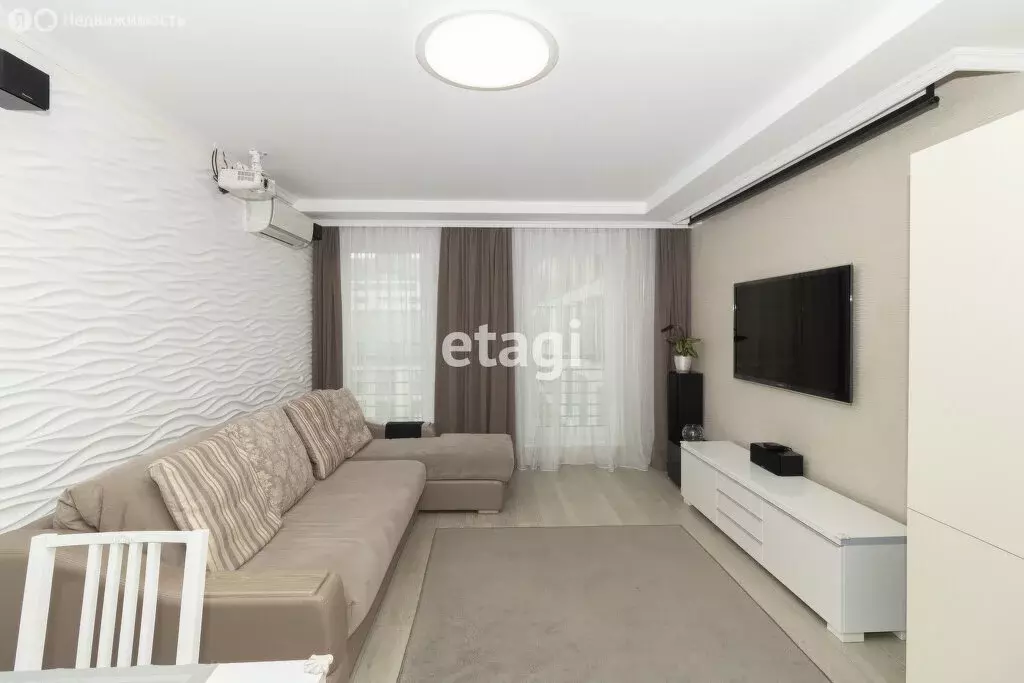 3-комнатная квартира: Тюмень, улица 50 лет Октября, 57Б (92 м) - Фото 2