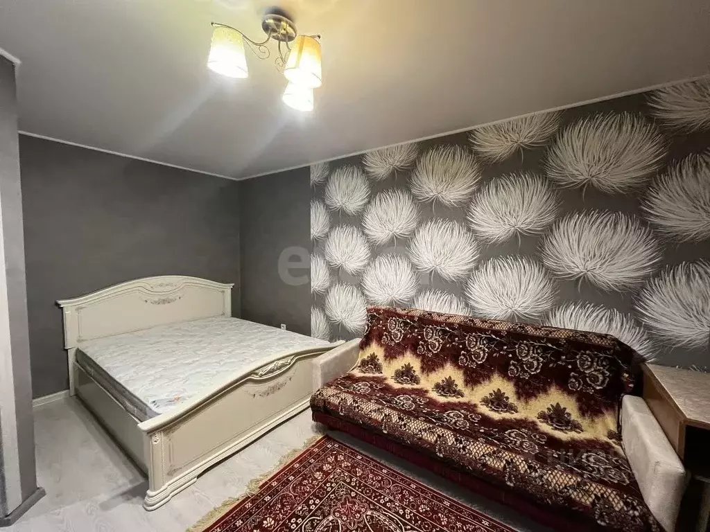 1-к кв. Тюменская область, Тюмень Нефтяников мкр, ул. Пирогова, 11 ... - Фото 1