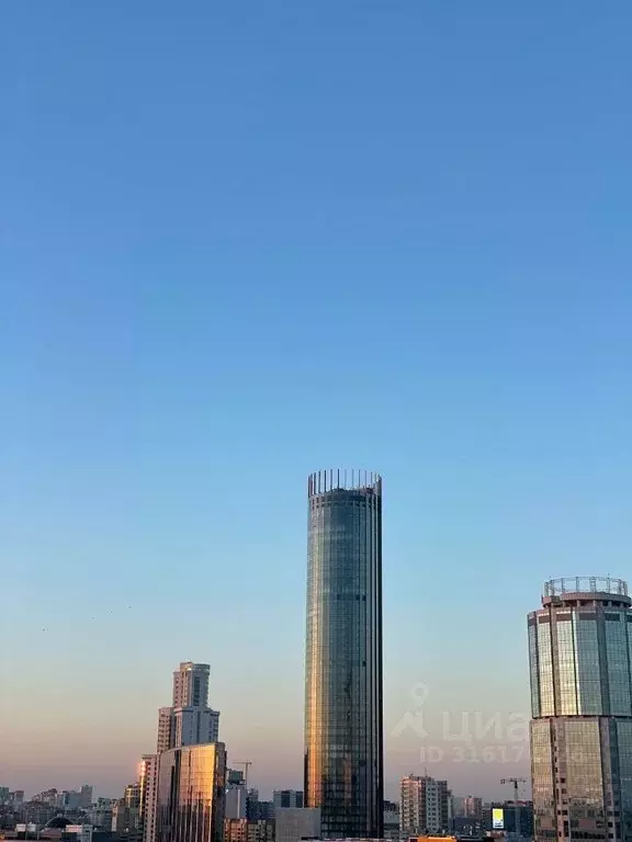 2-к кв. Свердловская область, Екатеринбург наб. Олимпийская, 9/1 (83.3 ... - Фото 0