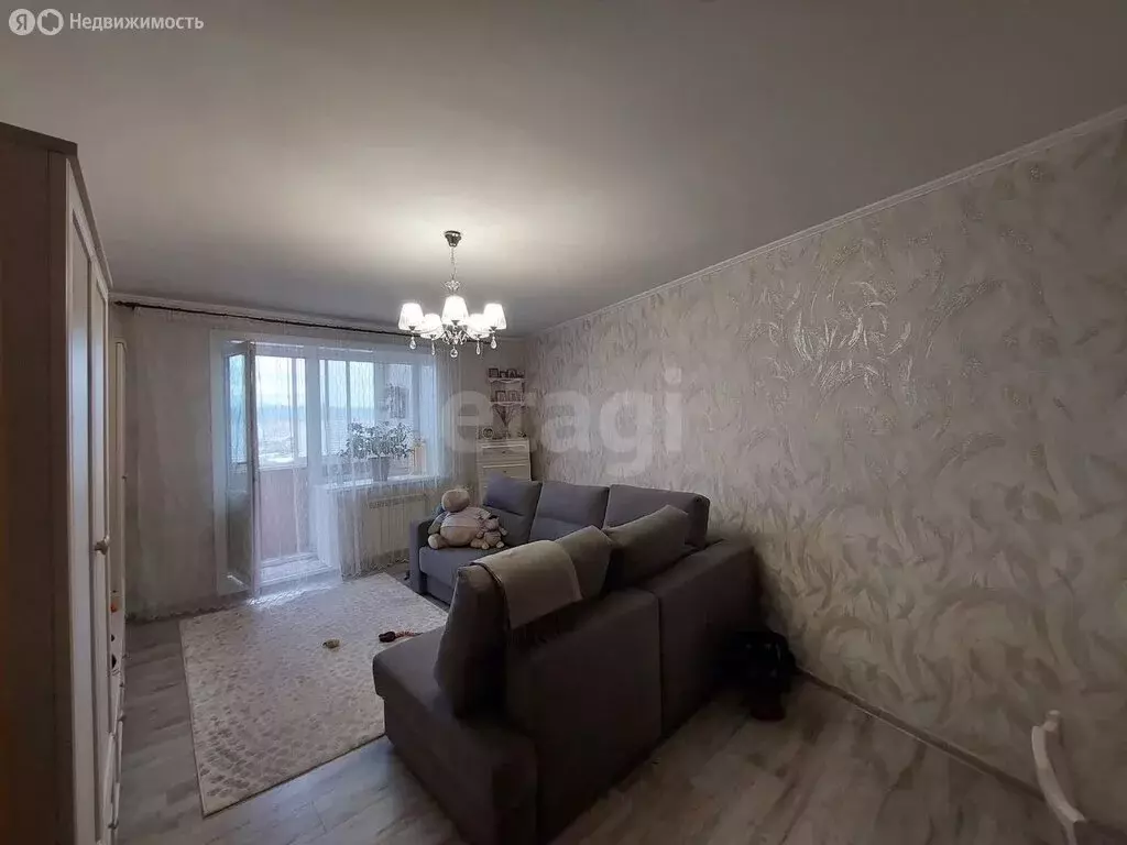 3-комнатная квартира: Улан-Удэ, Норильская улица, 18 (64.2 м) - Фото 1