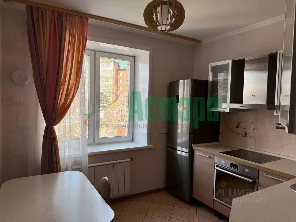 2-к кв. Забайкальский край, Чита Угданская ул., 1А (55.0 м) - Фото 0