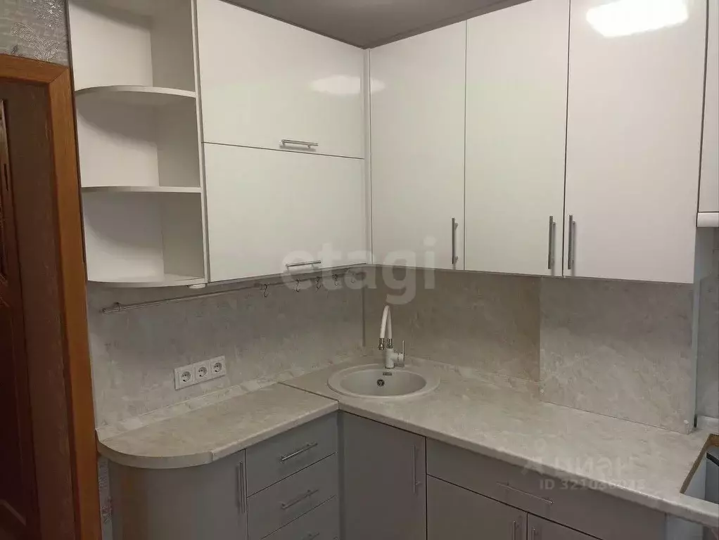 2-к кв. Белгородская область, Шебекино ул. Свободы, 44 (44.0 м) - Фото 1