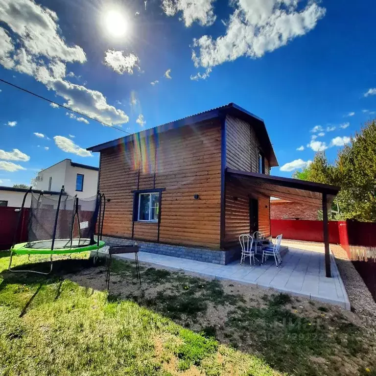 Дом в Псковская область, Островский район, Бережанская волость, д. ... - Фото 1