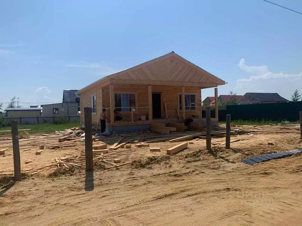 Дом в Саха (Якутия), Якутск ш. Покровское (72 м) - Фото 0