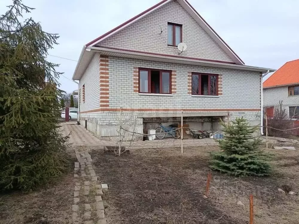 Дом в Белгородская область, Старооскольский городской округ, с. ... - Фото 1