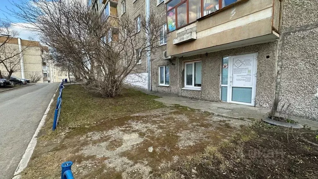 Торговая площадь в Свердловская область, Первоуральск бул. Юности, 6 ... - Фото 1