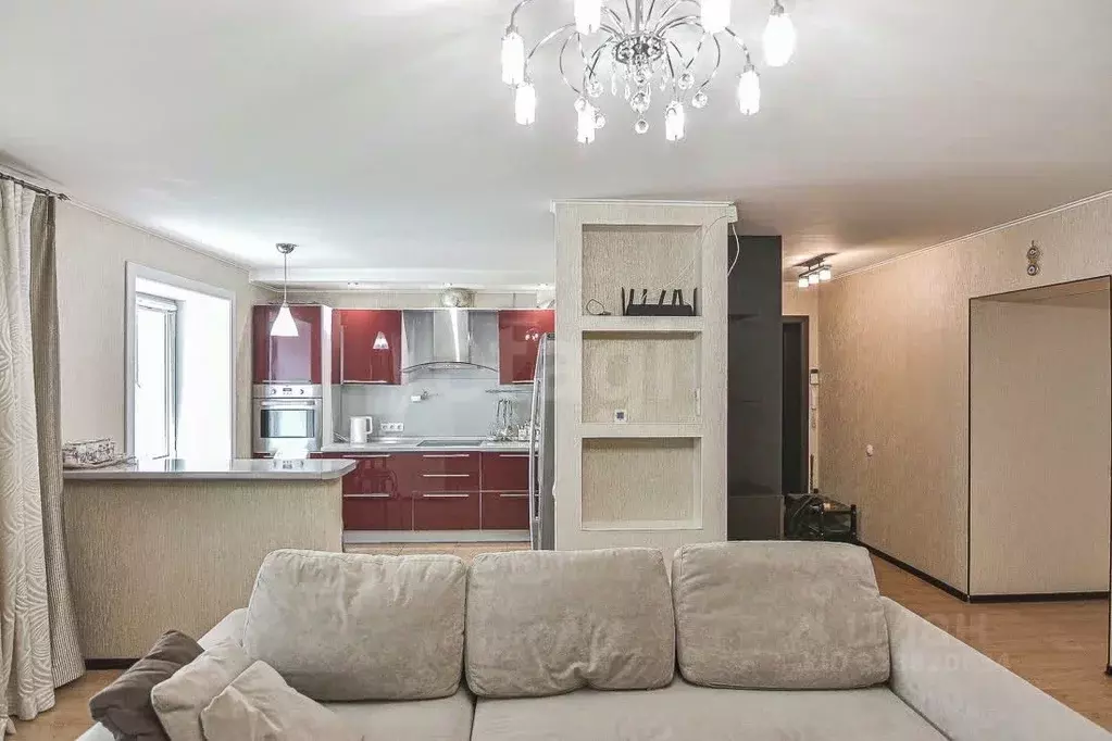 3-к кв. Сахалинская область, Южно-Сахалинск ул. Есенина, 12 (72.0 м) - Фото 1