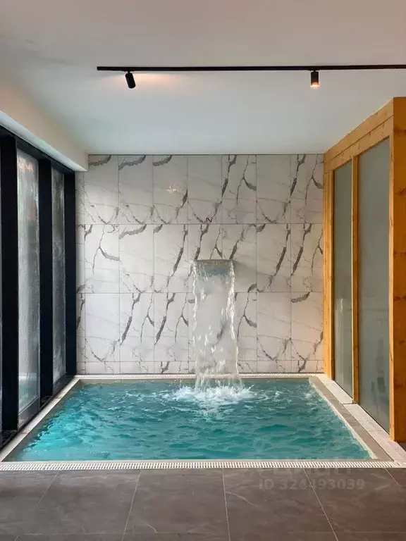 Дом в Московская область, Одинцовский городской округ, с. Знаменское ... - Фото 1