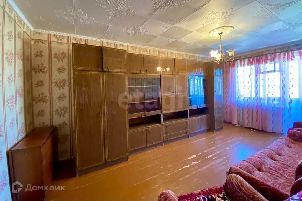 Продаётся 4-к квартира, 76.8 м - Фото 0