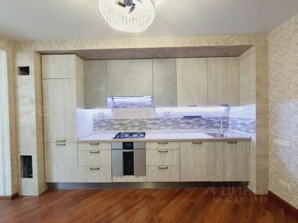 3-к кв. Татарстан, Казань ул. Адоратского, 2 (93.6 м) - Фото 1