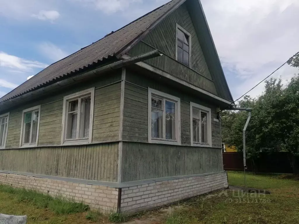 Дом в Ленинградская область, Лужский район, Заклинское с/пос, ... - Фото 1