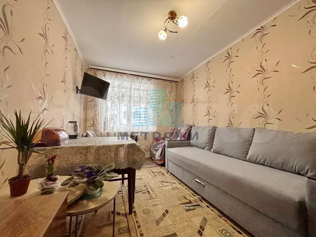 Комната 18 м в 4-к., 2/5 эт. - Фото 0