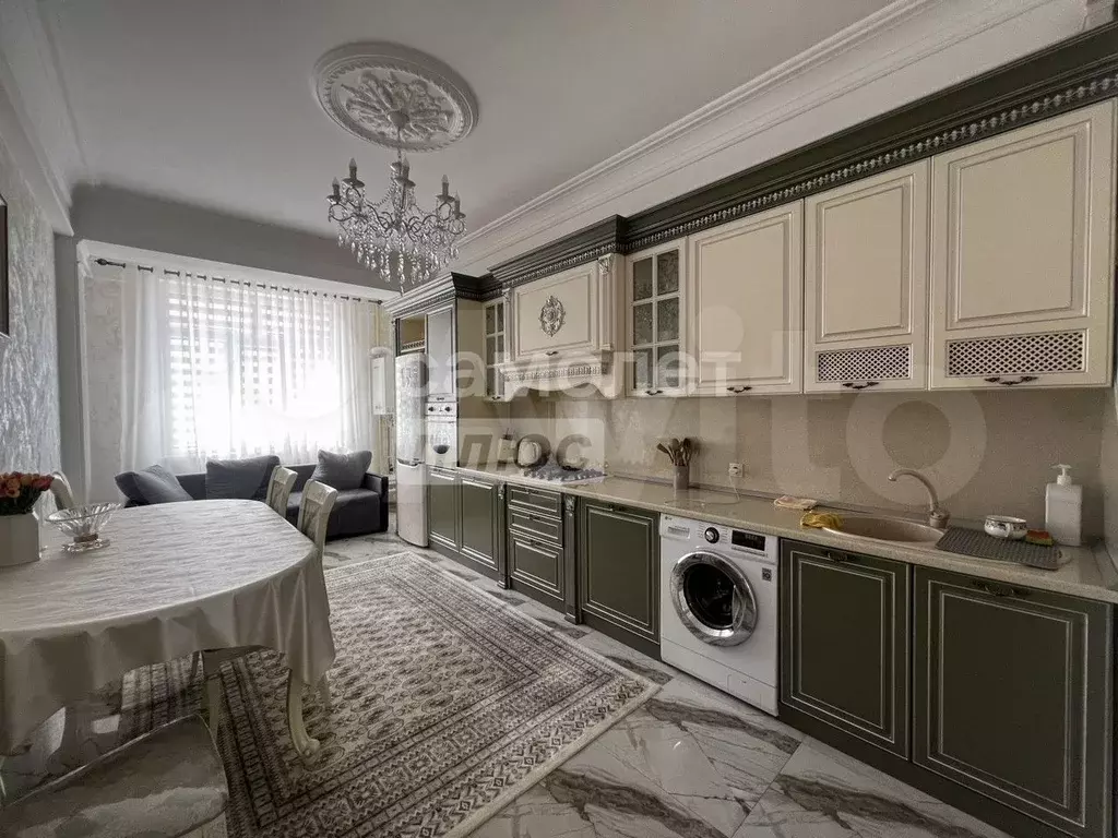 2-к. квартира, 90 м, 7/10 эт. - Фото 1