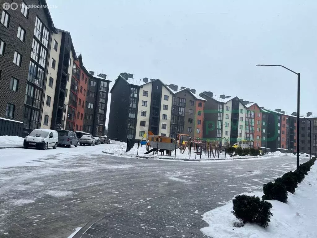 1-комнатная квартира: Пионерский, Октябрьская улица, 2к2 (32 м) - Фото 2