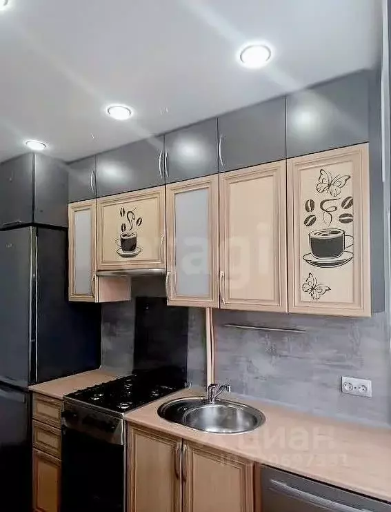 3-к кв. Ярославская область, Тутаев ул. Моторостроителей, 72 (59.9 м) - Фото 1