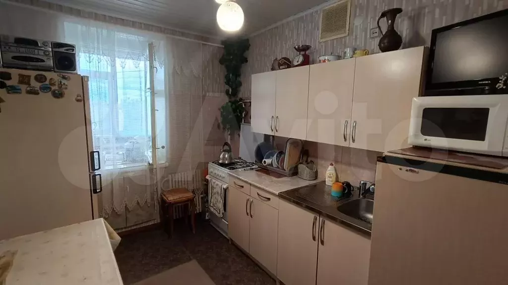 3-к. квартира, 70 м, 5/5 эт. - Фото 0