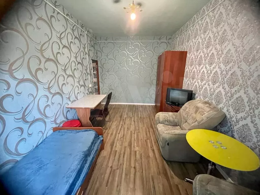 1-к. квартира, 32 м, 3/3 эт. - Фото 1
