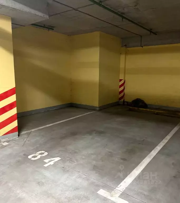 Гараж в Ленинградская область, Мурино Всеволожский район, аллея ... - Фото 1