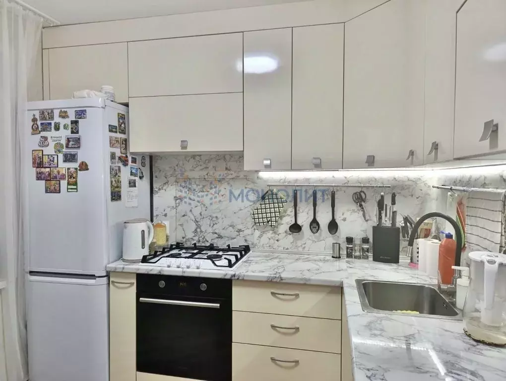 2-к кв. Нижегородская область, Бор ул. Фрунзе, 77 (48.8 м) - Фото 2