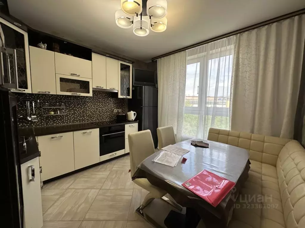 2-к кв. Санкт-Петербург ул. Среднерогатская, 8к1 (60.0 м) - Фото 1