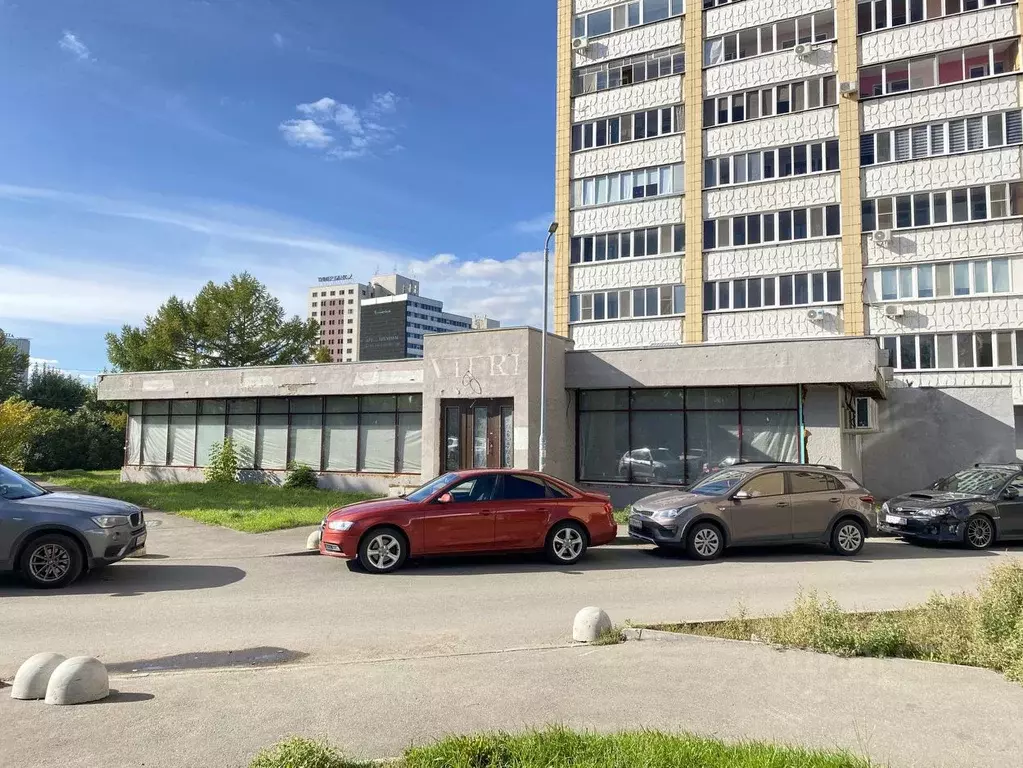 Помещение свободного назначения в Татарстан, Казань Чистопольская ул., ... - Фото 1