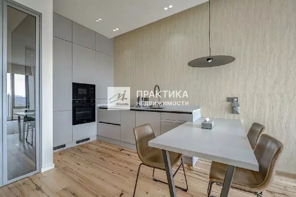 Продается 2-комнатная квартира - Фото 1