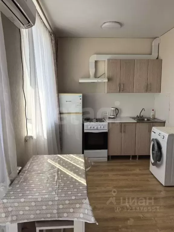 Студия Астраханская область, Астрахань Гилянская ул., 88 (23.1 м) - Фото 1