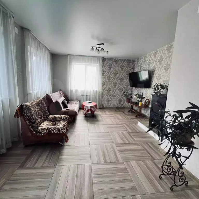 Дом 291 м на участке 15 сот. - Фото 1