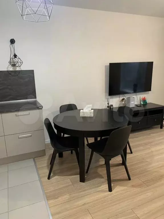 1-к. квартира, 40 м, 9/10 эт. - Фото 1