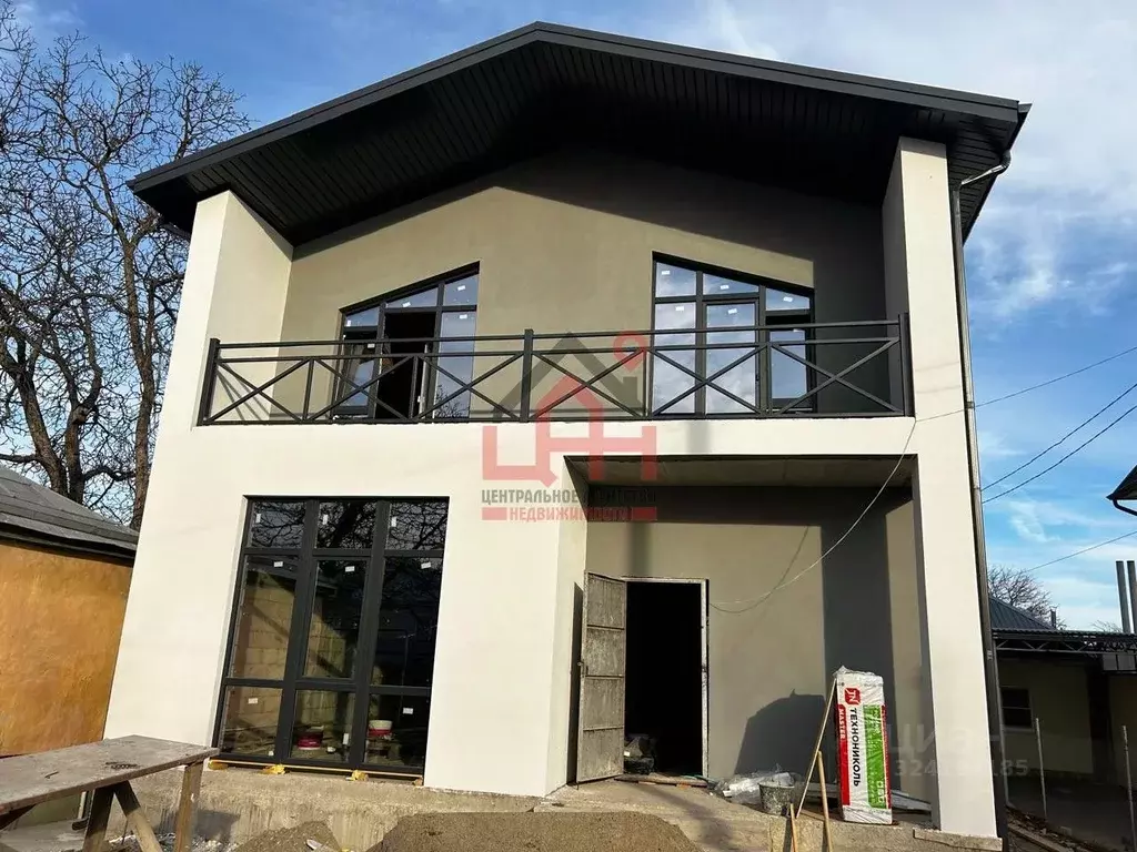 Дом в Ставропольский край, Ессентуки Первомайская ул. (170 м) - Фото 1