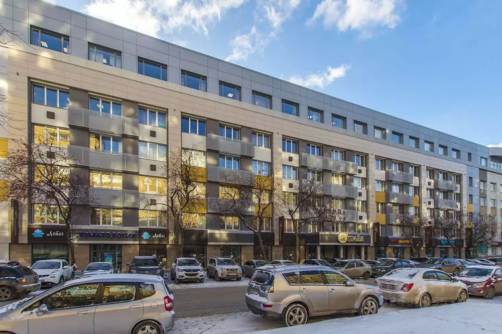 Офис в Свердловская область, Екатеринбург ул. Антона Валека, 13 (10 м) - Фото 2
