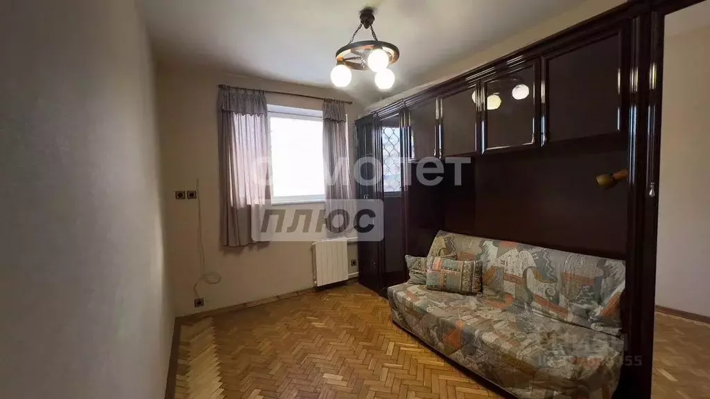 3-к кв. Москва ул. Молостовых, 5 (76.1 м) - Фото 1