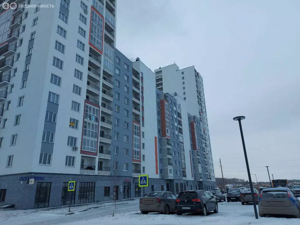 Квартира-студия: Тюмень, микрорайон Антипино, улица Александра ... - Фото 1