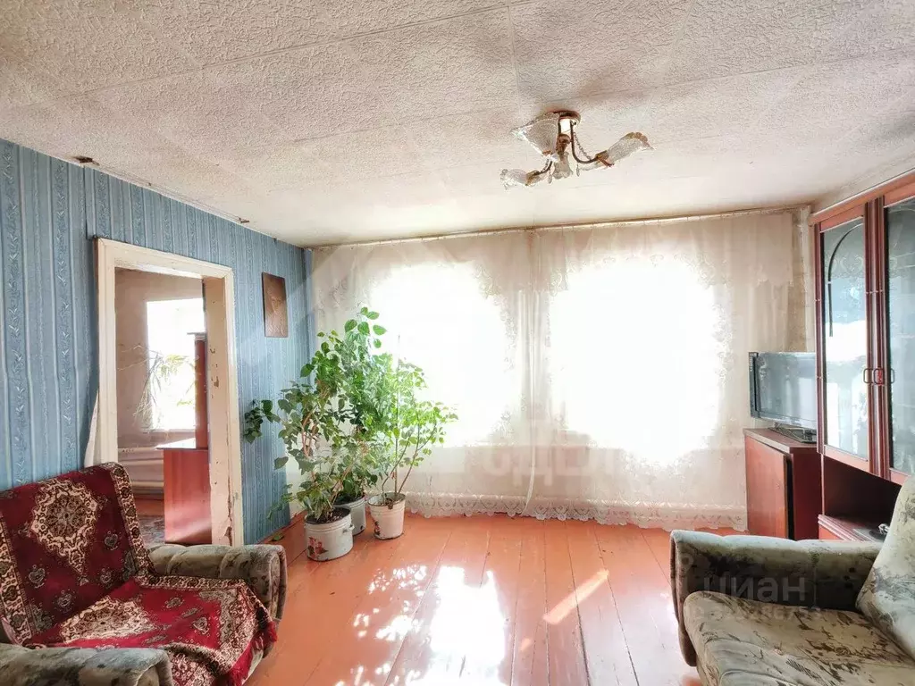 Дом в Алтайский край, Рубцовск Коллективная ул. (49 м) - Фото 1