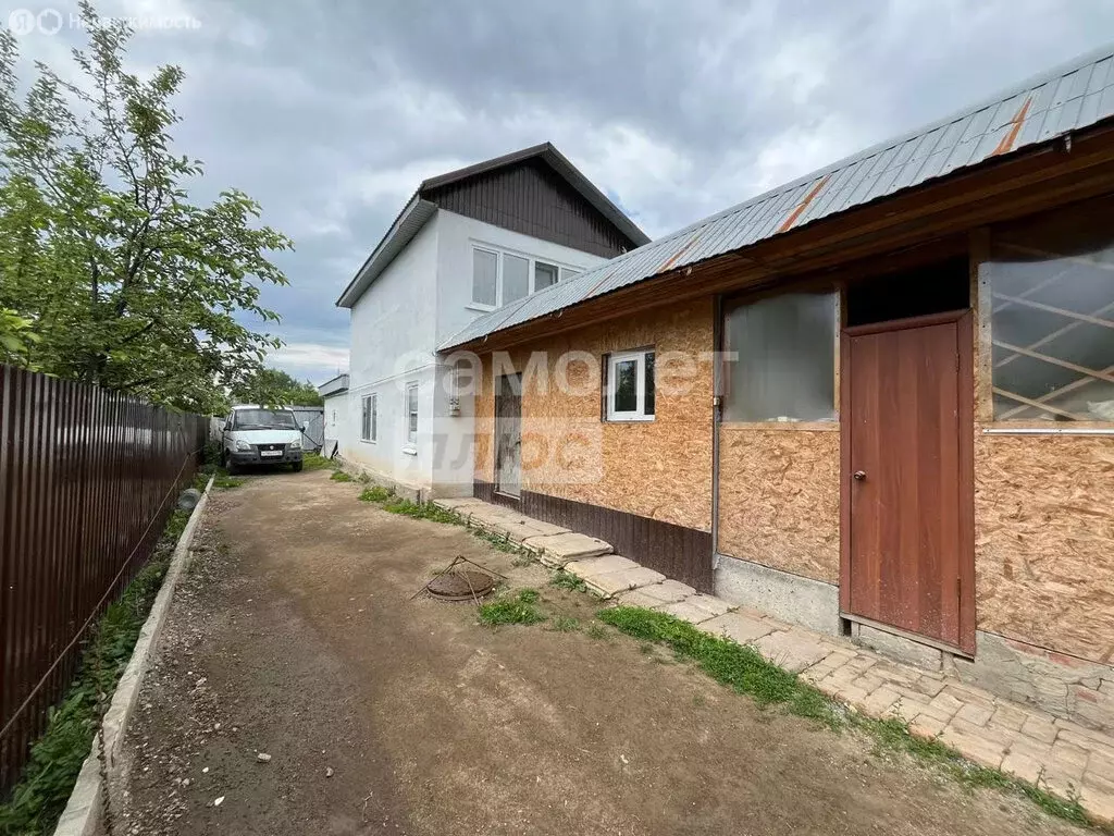 Дом в Артёмовский, Базарная улица, 10 (80 м) - Фото 0