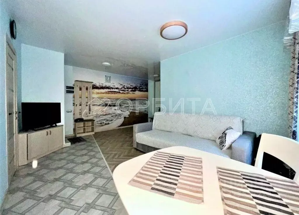 2-к кв. Тюменская область, Тюмень Карская ул., 21 (38.0 м) - Фото 1