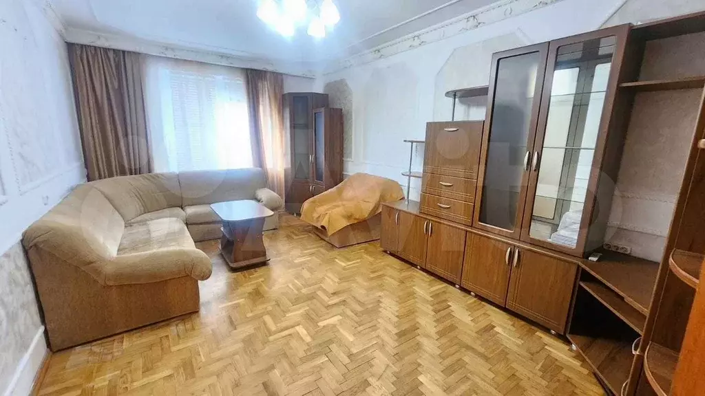 3-к. квартира, 70,3 м, 1/9 эт. - Фото 0